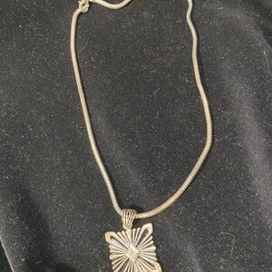 Elegant Silver Pendant Necklace